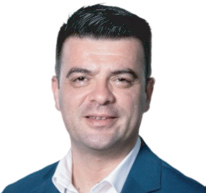 Aydin Caliskan, MANAGING DIRECTOR - Professional testimonial portrait